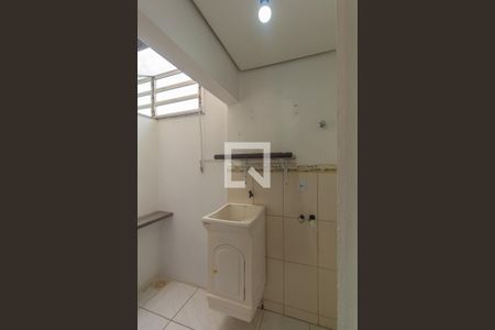 Casa de condomínio à venda com 72m², 2 quartos e 1 vagaÁrea de Serviço