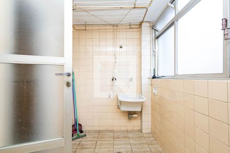 Apartamento para alugar com 140m², 3 quartos e 1 vagaÁrea de Serviço