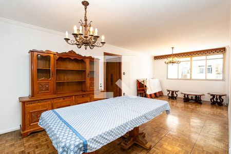 Apartamento para alugar com 140m², 3 quartos e 1 vagaSala