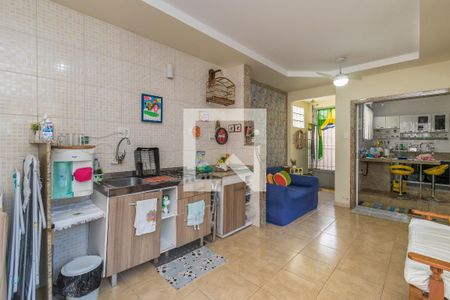 Casa à venda com 91m², 3 quartos e 1 vaga Casa à venda com 91m², 3 quartos e 1 vagaÁrea de Serviço e Cozinha de apoio