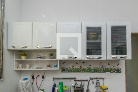 Casa à venda com 91m², 3 quartos e 1 vaga Casa à venda com 91m², 3 quartos e 1 vagaCozinha - Armários