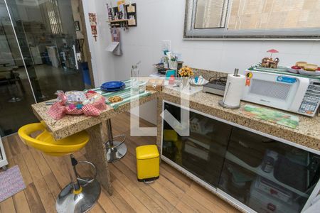 Casa à venda com 91m², 3 quartos e 1 vaga Casa à venda com 91m², 3 quartos e 1 vagaCozinha