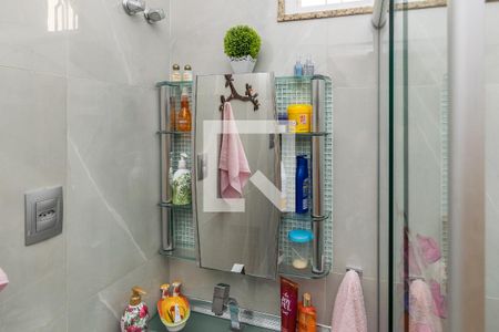 Casa à venda com 91m², 3 quartos e 1 vaga Casa à venda com 91m², 3 quartos e 1 vagaBanheiro