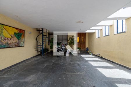 Casa à venda com 350m², 3 quartos e 3 vagasGaragem