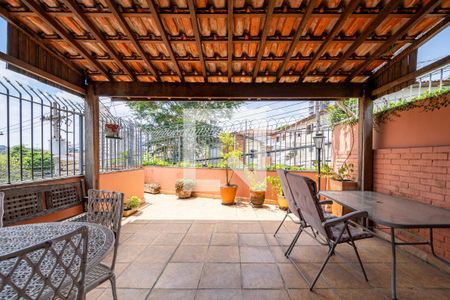 Casa à venda com 350m², 3 quartos e 3 vagasTerraço