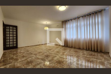 Sala de apartamento para alugar com 3 quartos, 126m² em Gonzaga, Santos