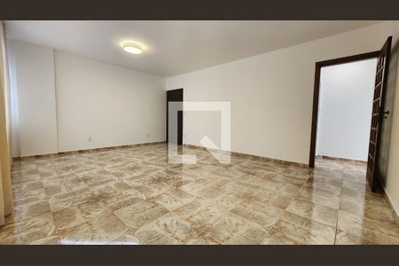 Sala de apartamento para alugar com 3 quartos, 126m² em Gonzaga, Santos