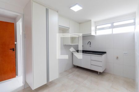 Apartamento para alugar com 48m², 2 quartos e 1 vaga Apartamento para alugar com 48m², 2 quartos e 1 vagaCozinha