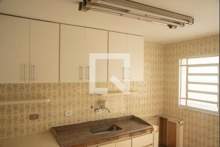 Casa à venda com 80m², 2 quartos e 2 vagasCozinha
