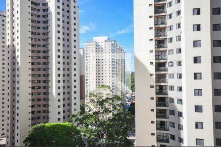 Apartamento para alugar com 72m², 2 quartos e 1 vagaVista