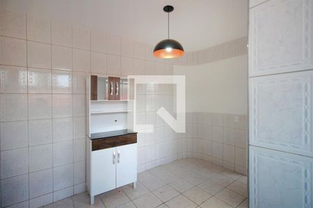 Cozinha de apartamento para alugar com 2 quartos, 62m² em Sagrada Família, Belo Horizonte