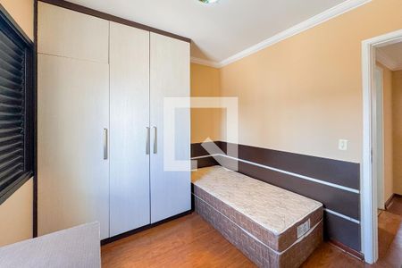 Apartamento à venda com 96m², 3 quartos e 2 vagasQuarto 2