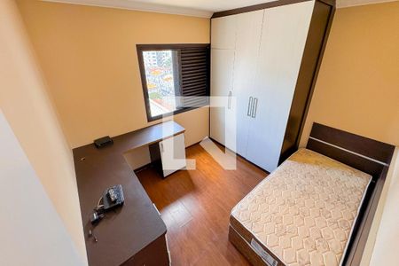 Apartamento à venda com 96m², 3 quartos e 2 vagasQuarto 2