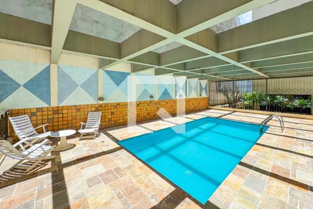 Apartamento à venda com 96m², 3 quartos e 2 vagasPiscina Aquecida