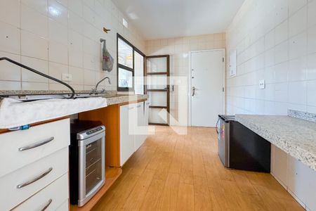 Apartamento à venda com 96m², 3 quartos e 2 vagasCozinha