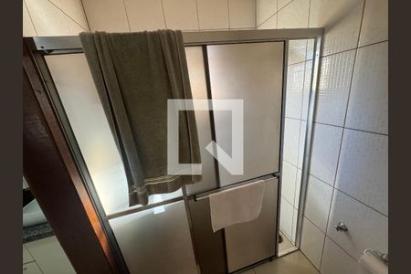 Casa à venda com 140m², 4 quartos e 1 vagaBanheiro