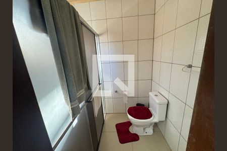 Casa à venda com 140m², 4 quartos e 1 vagaBanheiro