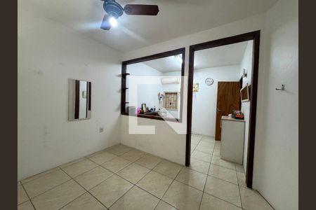 Casa à venda com 140m², 4 quartos e 1 vagaSalão