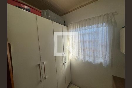 Casa à venda com 140m², 4 quartos e 1 vagaSalão