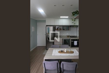 Sala/Cozinha de apartamento à venda com 2 quartos, 40m² em Vila California, São Paulo