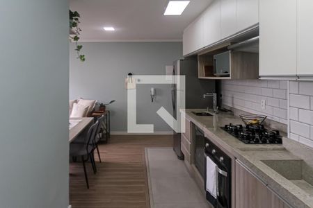 Sala/Cozinha de apartamento à venda com 2 quartos, 40m² em Vila California, São Paulo