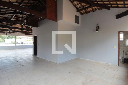 Casa à venda com 260m², 5 quartos e 6 vagasÁrea Gourmet