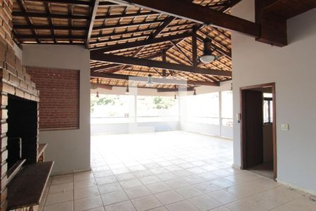 Casa à venda com 260m², 5 quartos e 6 vagasÁrea Gourmet