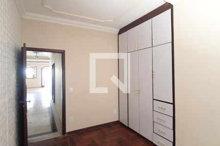 Casa à venda com 260m², 5 quartos e 6 vagasSuite 2