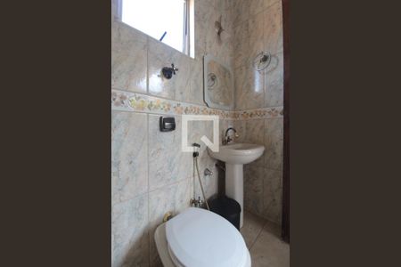 Casa à venda com 260m², 5 quartos e 6 vagasBanheiro da Área Gourmet