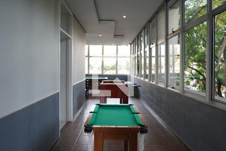 Apartamento à venda com 60m², 2 quartos e 1 vagaSalão de jogos