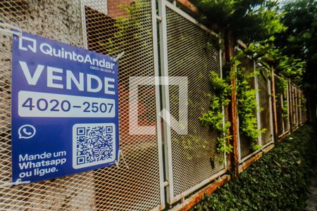 Apartamento à venda com 100m², 3 quartos e 2 vagasPlaquinha