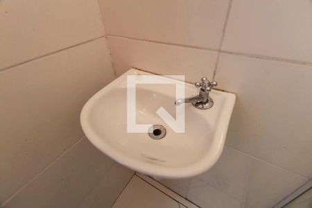 Apartamento para alugar com 32m², 2 quartos e sem vagaBanheiro