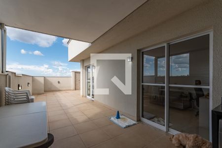 Apartamento à venda com 158m², 3 quartos e 2 vagasCobertura