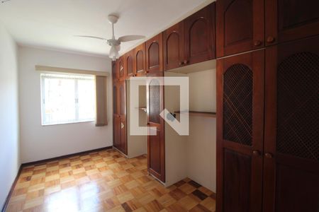 Casa à venda com 220m², 4 quartos e 2 vagasQuarto 3