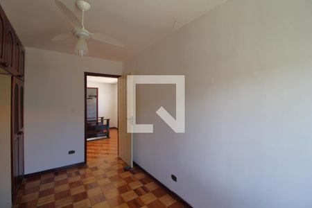 Casa à venda com 220m², 4 quartos e 2 vagasQuarto 3