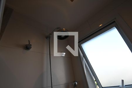 Apartamento à venda com 83m², 2 quartos e 2 vagasBanheiro 1