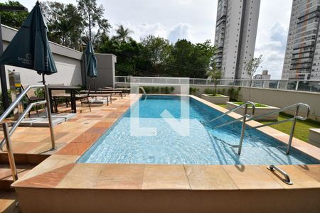 Apartamento à venda com 83m², 2 quartos e 2 vagasÁrea comum - Piscina