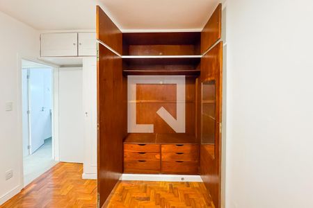 Apartamento para alugar com 72m², 2 quartos e sem vagaQuarto 2 - Armários