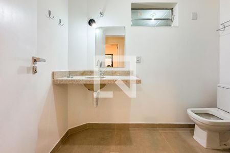 Apartamento para alugar com 72m², 2 quartos e sem vagaBanheiro Corredor