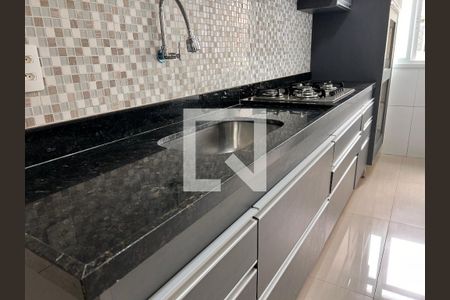 Cozinha de apartamento para alugar com 3 quartos, 143m² em Taquara, Rio de Janeiro