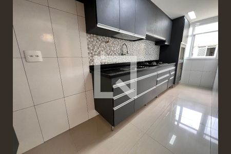 Cozinha de apartamento para alugar com 3 quartos, 143m² em Taquara, Rio de Janeiro