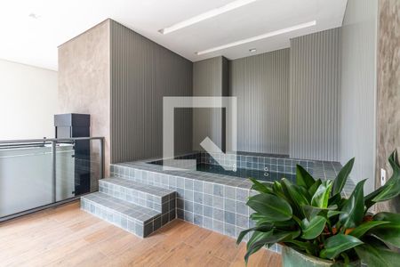 Apartamento para alugar com 46m², 2 quartos e 1 vaga Apartamento para alugar com 46m², 2 quartos e 1 vagaÁrea comum - Piscina
