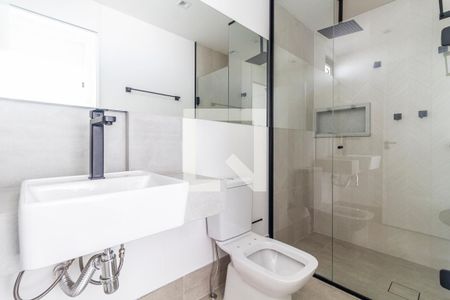 Apartamento para alugar com 46m², 2 quartos e 1 vaga Apartamento para alugar com 46m², 2 quartos e 1 vagaBanheiro