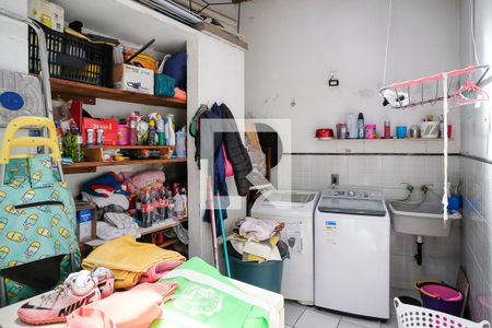 Casa à venda com 219m², 3 quartos e 3 vagasÁrea de serviço