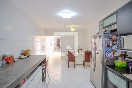 Casa à venda com 219m², 3 quartos e 3 vagasCozinha