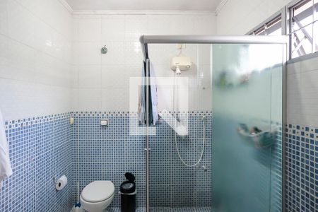 Casa à venda com 219m², 3 quartos e 3 vagasBanheiro da suíte