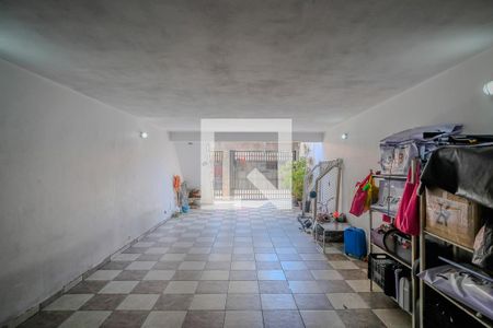 Casa à venda com 219m², 3 quartos e 3 vagasGaragem