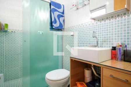 Casa à venda com 219m², 3 quartos e 3 vagasBanheiro