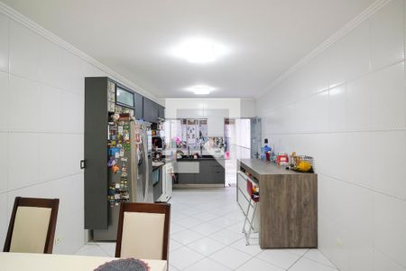 Casa à venda com 219m², 3 quartos e 3 vagasCozinha