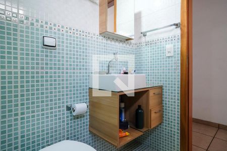 Casa à venda com 219m², 3 quartos e 3 vagasBanheiro